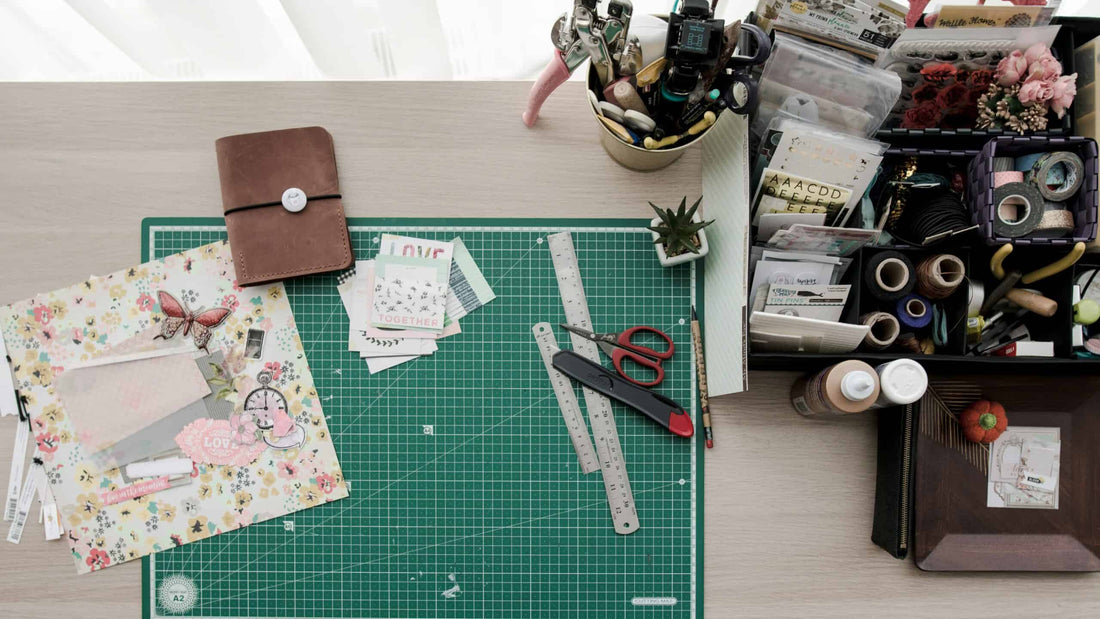Expert Guide on How Arts & Crafts Bring Joy to Seniors
